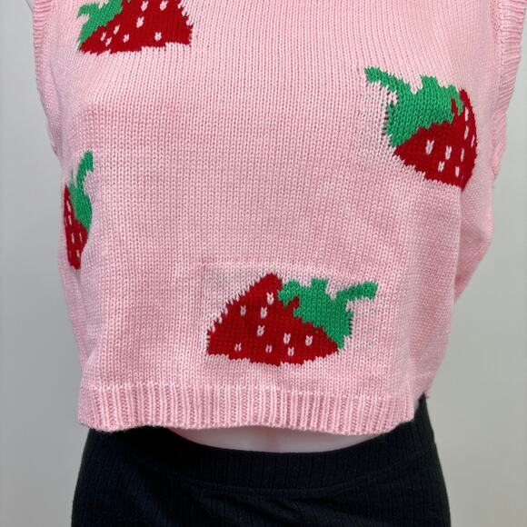Shein Women Pink Strawberry Print Knit Crew Neck Crop Sleeveless Vest Sweater  S - Picture 4 of 7
